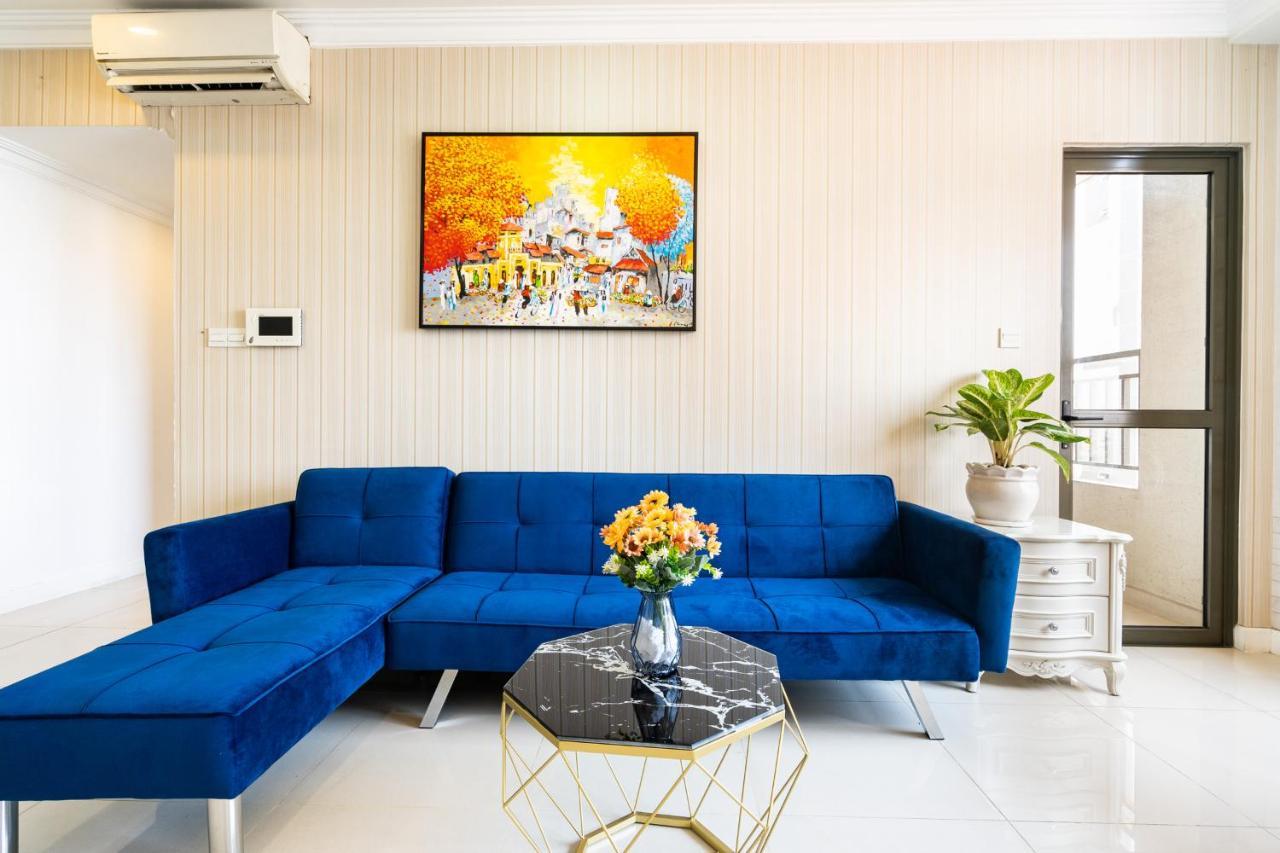 Luxurious Icon 56, The Price * Ho Chi Minh City